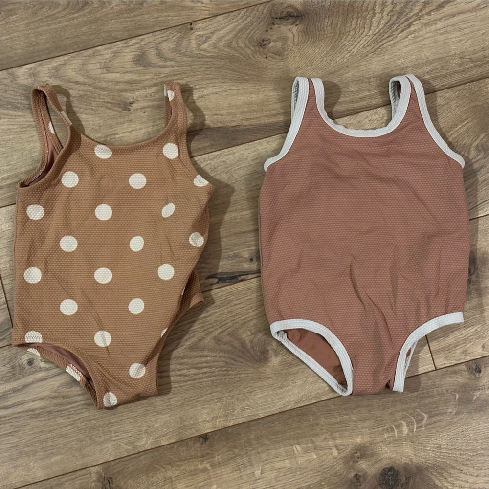Bundle of 2 one piece swim suits